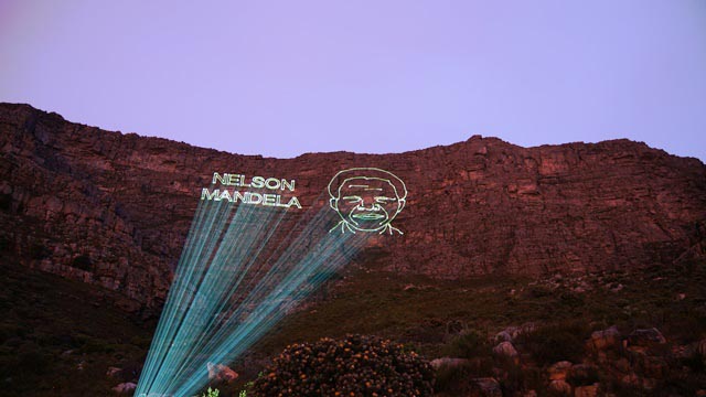Laserworld Laser Projections onto the Table Mountain 640x360
